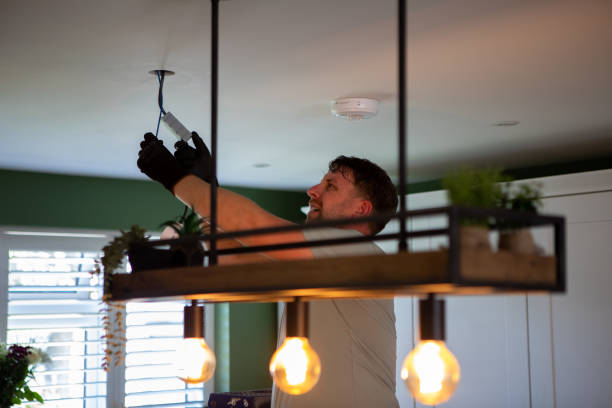 Best Licensed Electrician  in Bay Hill, FL